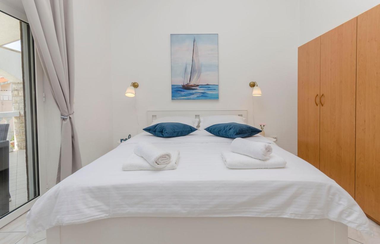 Apartments Anton ヴォディツェ エクステリア 写真