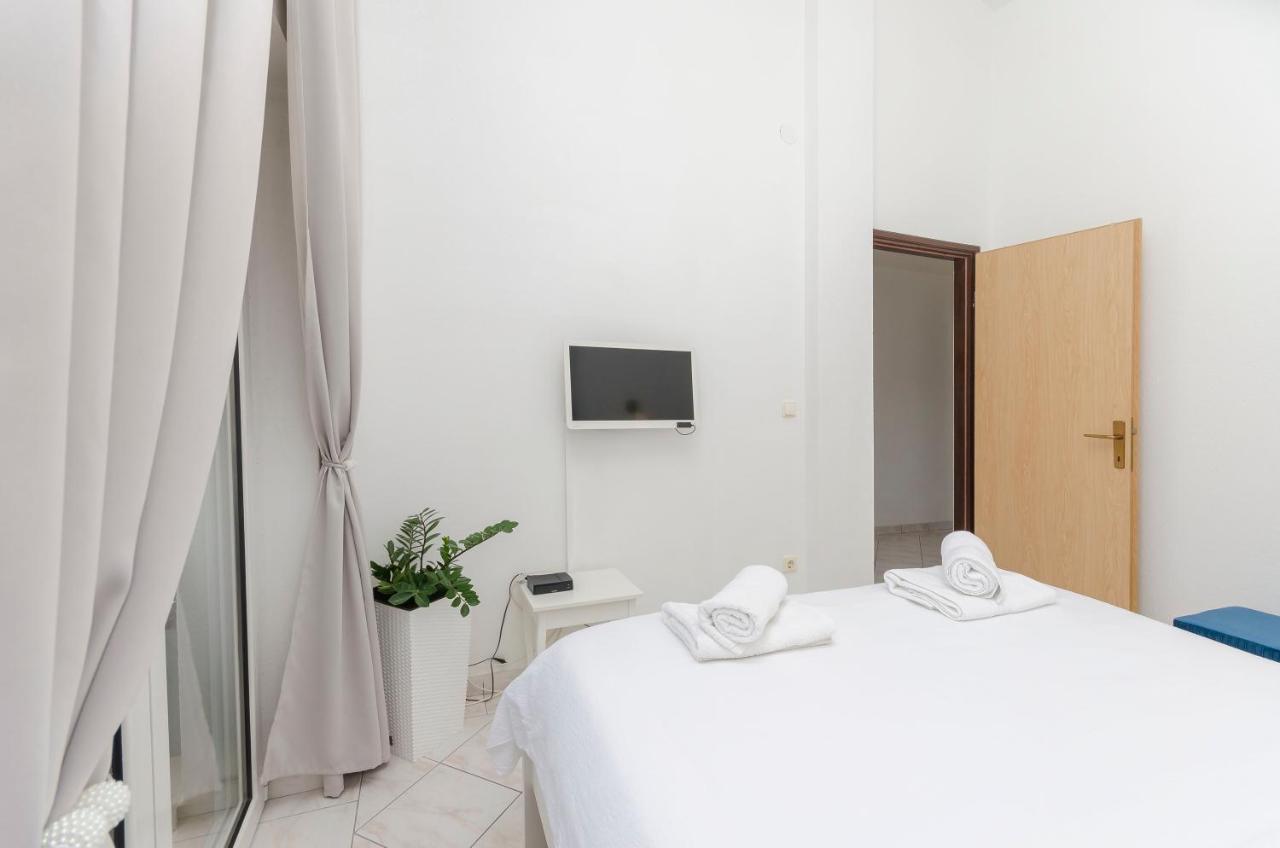Apartments Anton ヴォディツェ エクステリア 写真